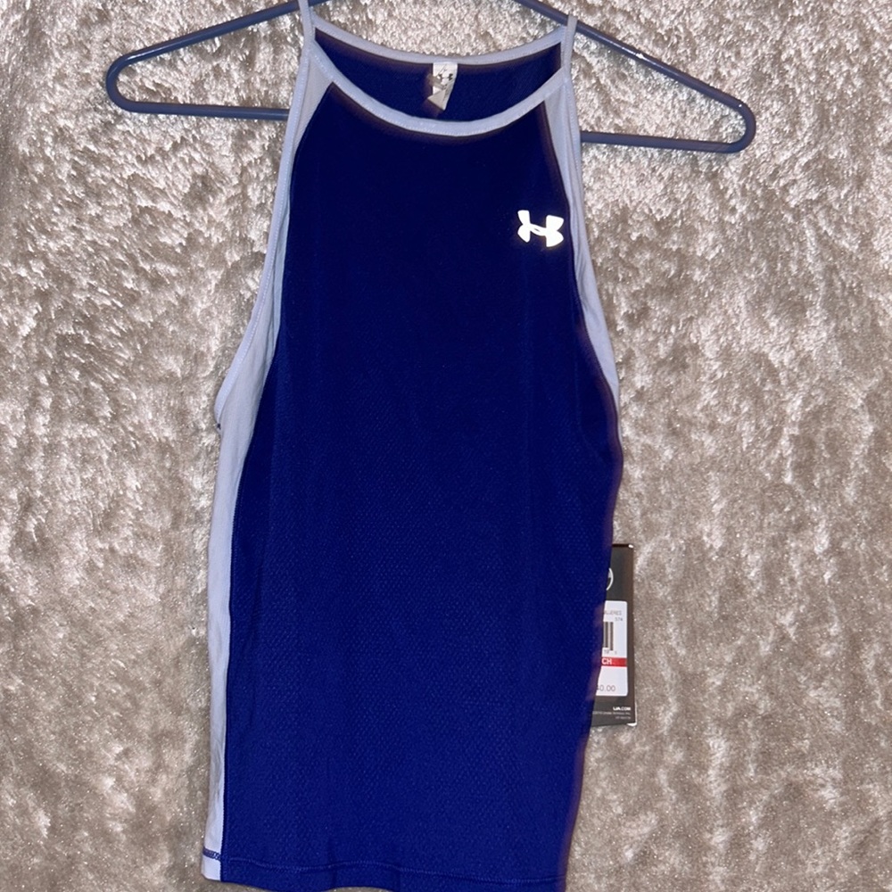 Women’s under armour shirt